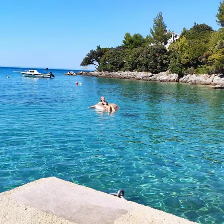 Island Cres Beautiful Views Apartment Štivan