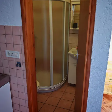 Island Cres Beautiful Views Apartament