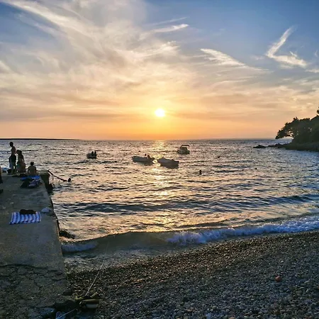 Island Cres Beautiful Views Apartament Štivan