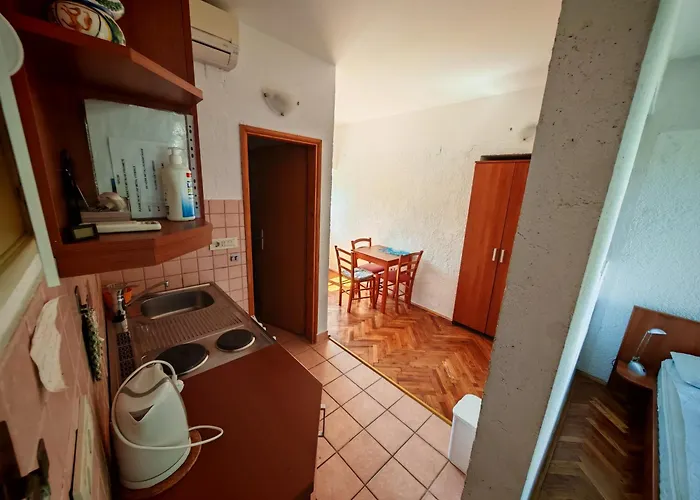 Апартаменты Island Cres Beautiful Views Stivan