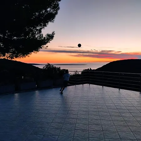 Island Cres Beautiful Views Appartamento Štivan